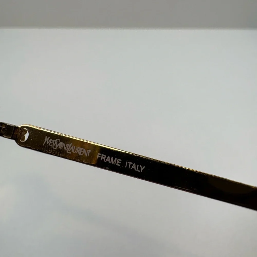 Vintage Yves Saint Laurent 4083 Y284 52•19•135 Vintage Saint Laurent Frames only